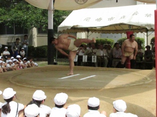 sumo027.JPG