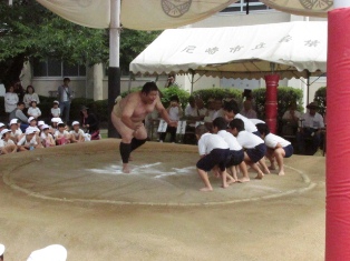 sumo039.JPG