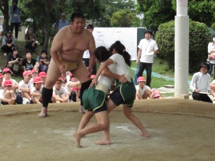 sumo071.JPG