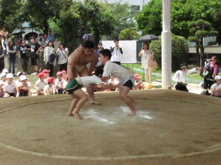 sumo077.JPG