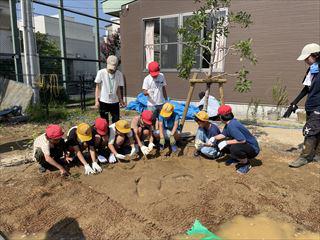 IMG_5443_R.jpg