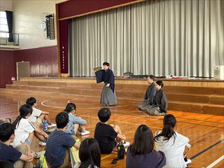 IMG_7011_R.jpg