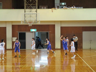 9 basketball.JPG