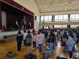 PXL_20250406_233253296_R.jpg