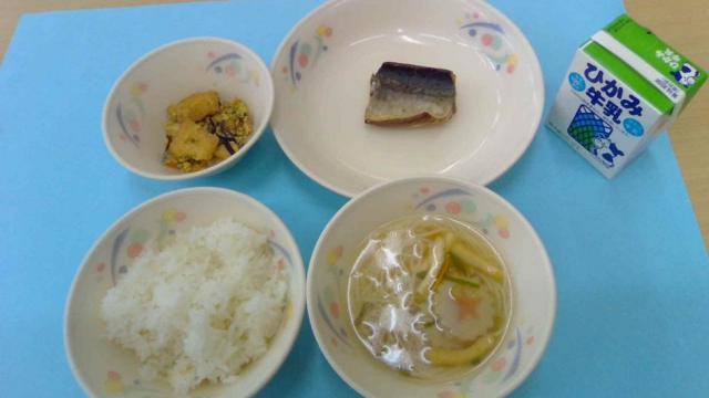 給食①.jpg