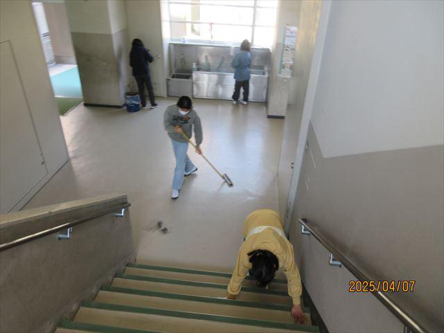 IMG_1145_R.JPG