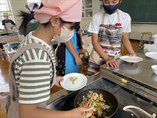 IMG_3072_R.jpg