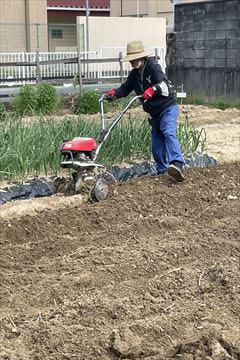 IMG_3566_R.jpg