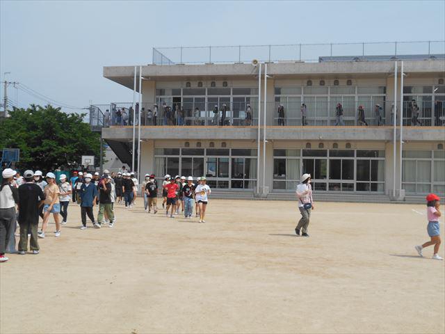 DSCN9893_R.JPG