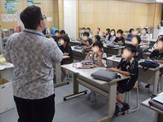 DSCF1634　5年外国語_LI_R.jpg