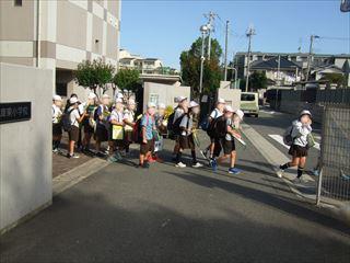 DSCF2415４年社会見学_LI_R.jpg