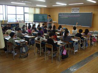 DSCF0954授業の様子４年_R.JPG