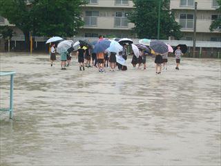 DSCF1175　4年外雨_R.JPG