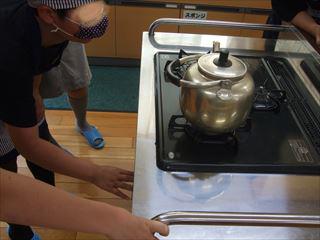 InkedDSCF0830調理実習_LI_R.jpg