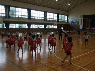 DSCF1954　２年ドッチ_R.JPG