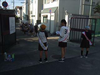 DSCF2082朝の様子①_R.JPG