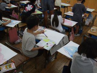 DSCF2234２年図工_R.JPG