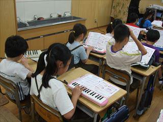 DSCF1083_R.JPG