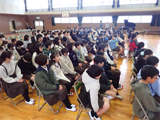 P3176083_R.PNG