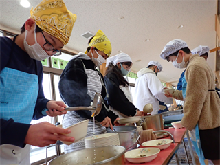 P3176105_R.PNG