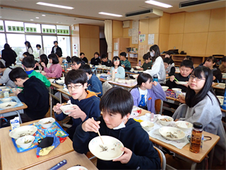 P3176111_R.PNG