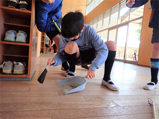P3186133_R.PNG