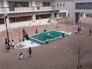 P3246256_R.PNG