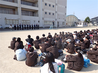P4076395_R.PNG