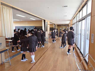 P4076416_R.PNG