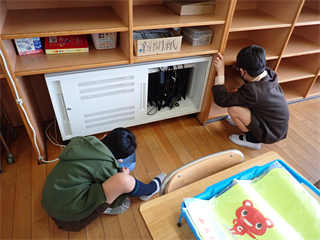 P4080843_R.PNG