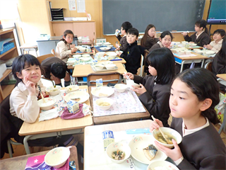 P4106493_R.PNG