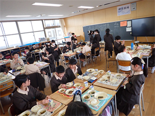 P4106504_R.PNG