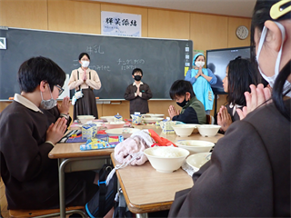 P4106508_R.PNG