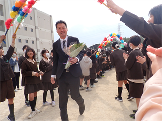 P4106523_R.PNG