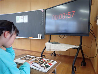 P4146546_R.PNG