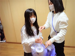 P4156577_R.PNG