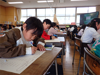 P4156599_R.PNG