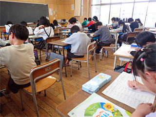 P4156601_R.PNG