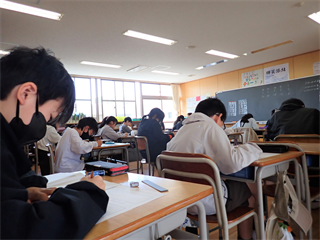 P4176644_R.PNG