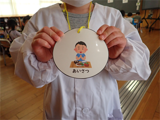 P4176672_R.PNG