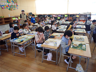 P4176685_R.PNG