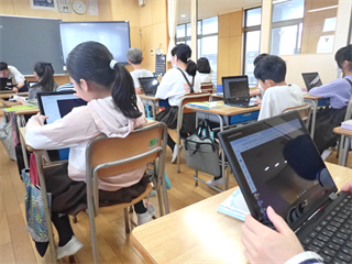 P4236784_R.PNG