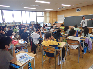 P4236789_R.PNG
