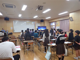 P4236797_R.PNG