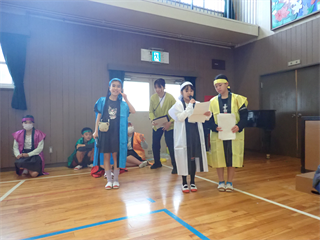 P4246814_R.PNG