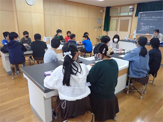 P4246873_R.PNG