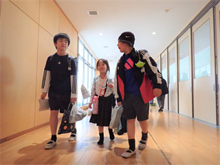 P4256894_R.PNG