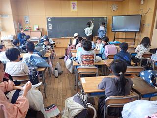 P4256896_R.PNG