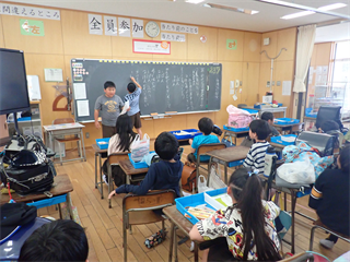 P4256904_R.PNG
