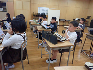 P4286922_R.PNG